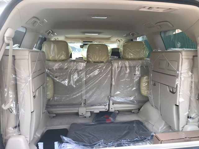 Sốc với giá bán chuyên cơ mặt đất Lexus LX570 2018 nhập Mỹ tại Hà Nội Sốc với giá bán chuyên cơ mặt đất Lexus LX570 2018 nhập Mỹ tại Hà Nội