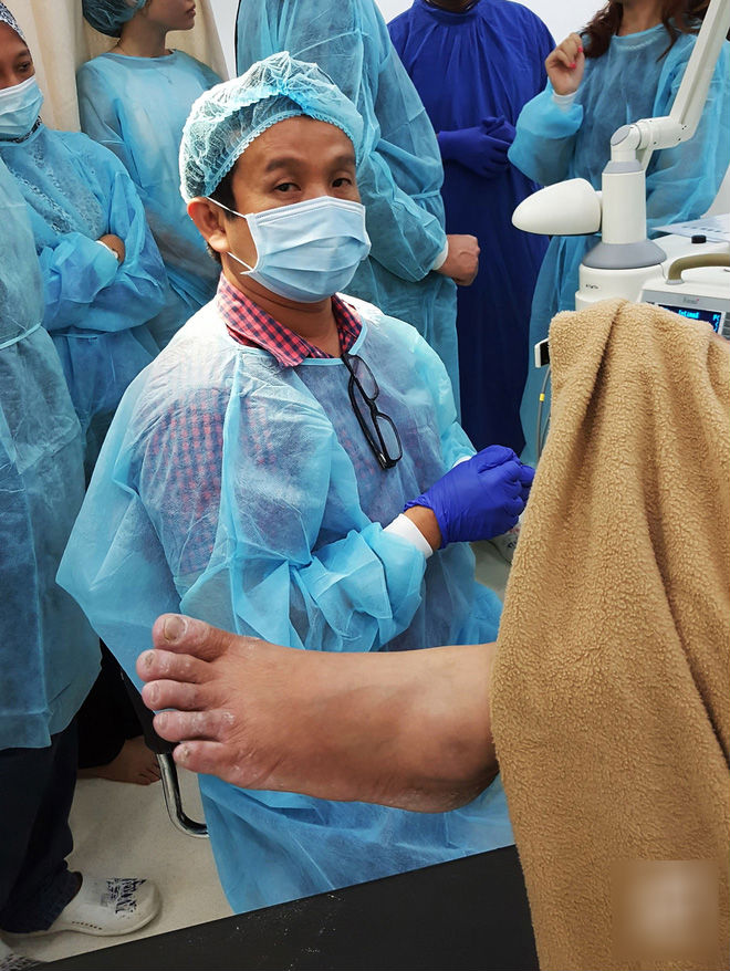 TP.HCM: Bác sĩ mổ khẩn cấp trong 8 phút cứu thai nhi bị sa dây rốn trong bụng mẹ