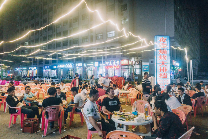 Bên trong thành phố iPhone ở Trung Quốc