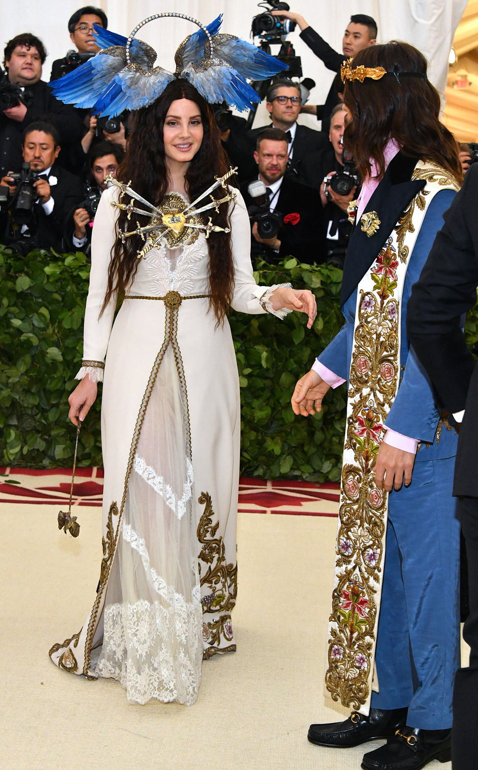 17 bộ cánh đẹp nhất thảm đỏ Met Gala 2018