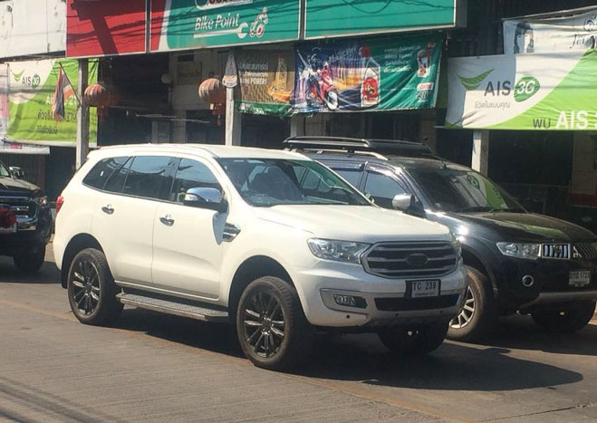 Ford Everest 2018 xuất hiện, sắp về Việt Nam Ford Everest 2018 xuất hiện, sắp về Việt Nam