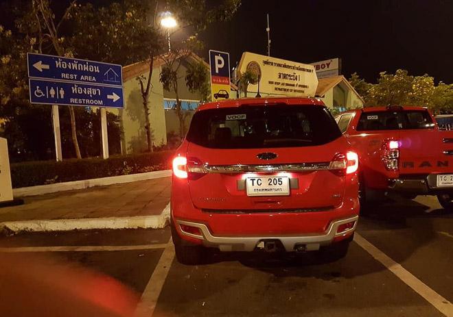 Ford Everest 2018 xuất hiện, sắp về Việt Nam Ford Everest 2018 xuất hiện, sắp về Việt Nam