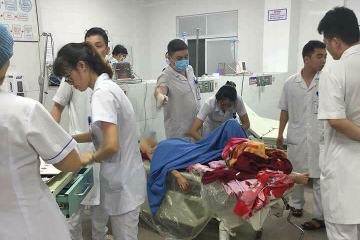 Phú Thọ: Chồng chém vợ dã man vào mặt, cổ... dẫn đến nguy kịch