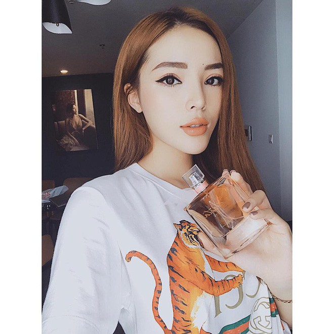 Những người đẹp Vbiz đang mải miết chạy đua với mốt cằm dài nhọn hoắt Những người đẹp Vbiz đang mải miết chạy đua với mốt cằm dài nhọn hoắt