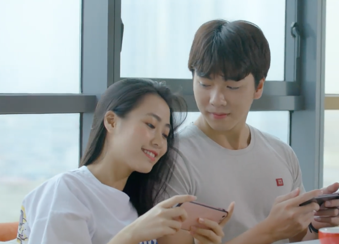 Nam chính vào vai Tiêu Nại trong TVC Việt khiến dân tình xin info bằng được vì quá điển trai Nam chính vào vai Tiêu Nại trong TVC Việt khiến dân tình xin info bằng được vì quá điển trai