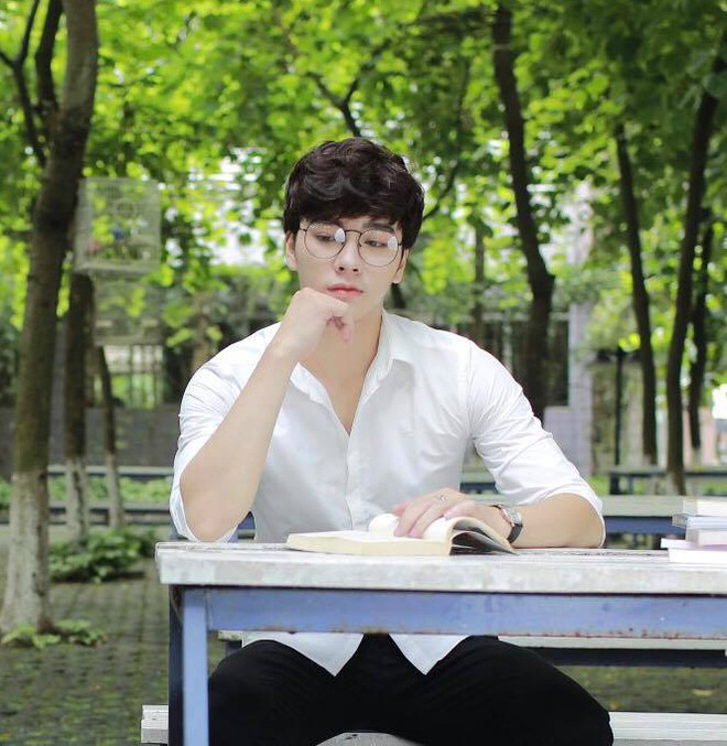 Nam chính vào vai Tiêu Nại trong TVC Việt khiến dân tình xin info bằng được vì quá điển trai Nam chính vào vai Tiêu Nại trong TVC Việt khiến dân tình xin info bằng được vì quá điển trai