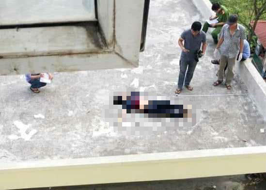 Nam thanh niên nhảy từ tầng 11 bệnh viện tự tử