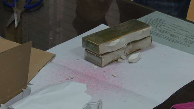 Giấu 5.000 viên ma tuý trong lõi măng tre đưa về Hà Nội