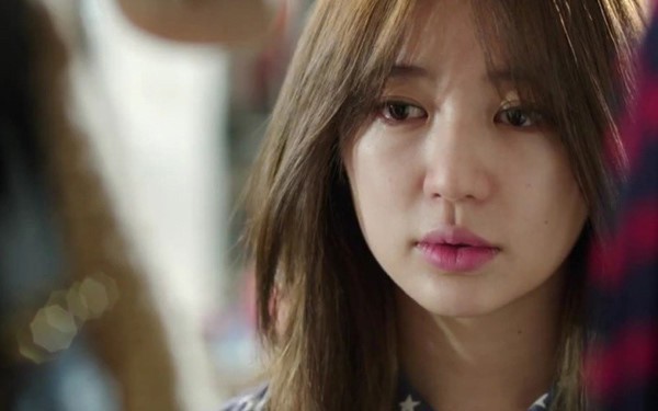 Gặp lại bạn trai từng bỏ rơi mình, chỉ một hành động của anh ta đã khiến tôi sống không bằng chết