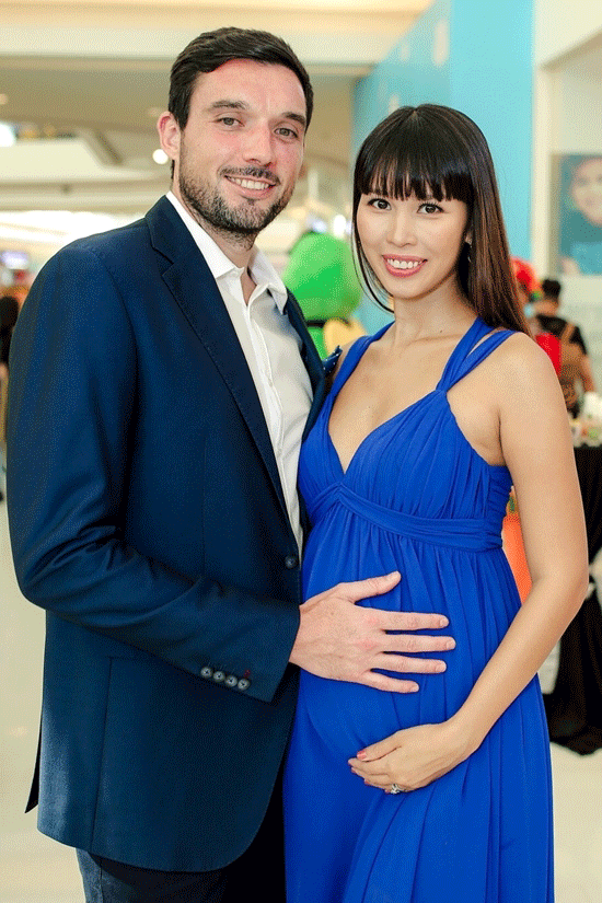 Phỏng vấn nhanh siêu mẫu Hà Anh trước ngày sinh:Lúc nào tôi cần, ông xã luôn có mặt