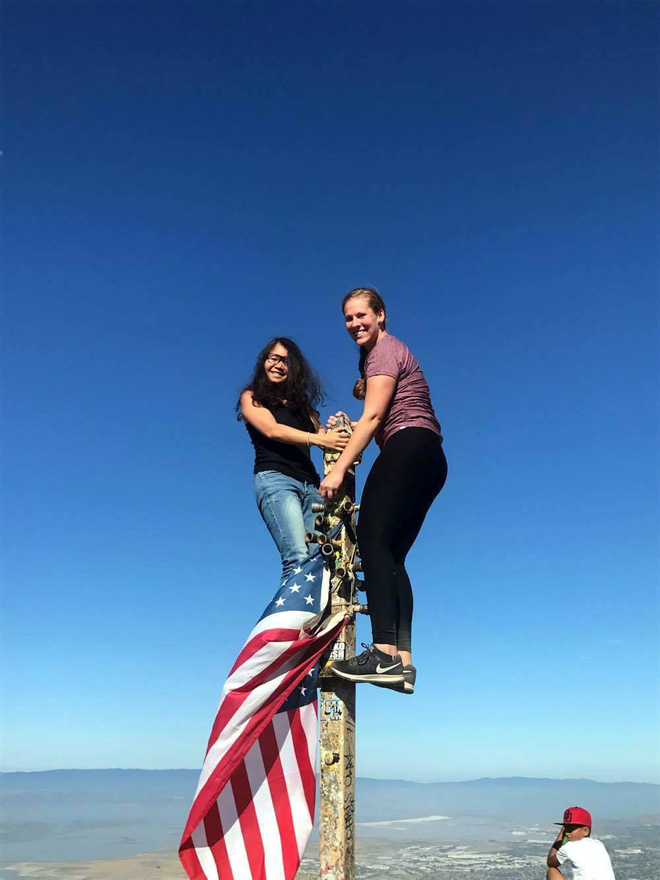 Không thích ở Mỹ và 4 lý do hút nghìn like của Huyền Chíp