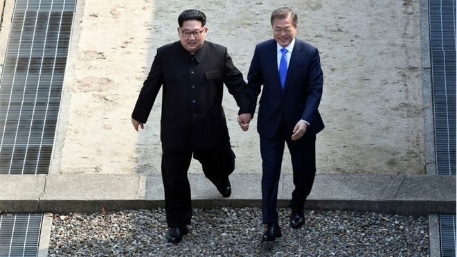 Vì sao ông Trump tuyệt đối không thể đến Bàn Môn Điếm hay Bình Nhưỡng để gặp ông Kim?