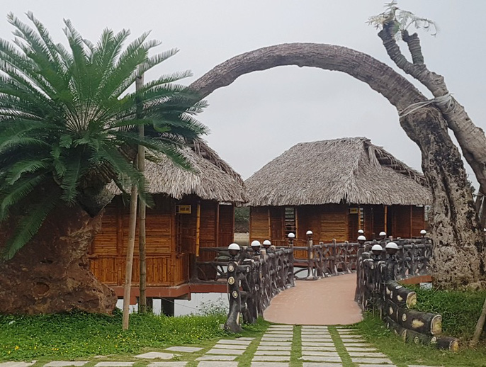 Choáng ngợp khu ẩm thực trái phép của em trai bí thư TP Thanh Hóa