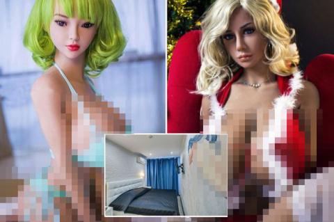 Nga: Mở cửa nhà thổ búp bê nóng bỏng đón World Cup