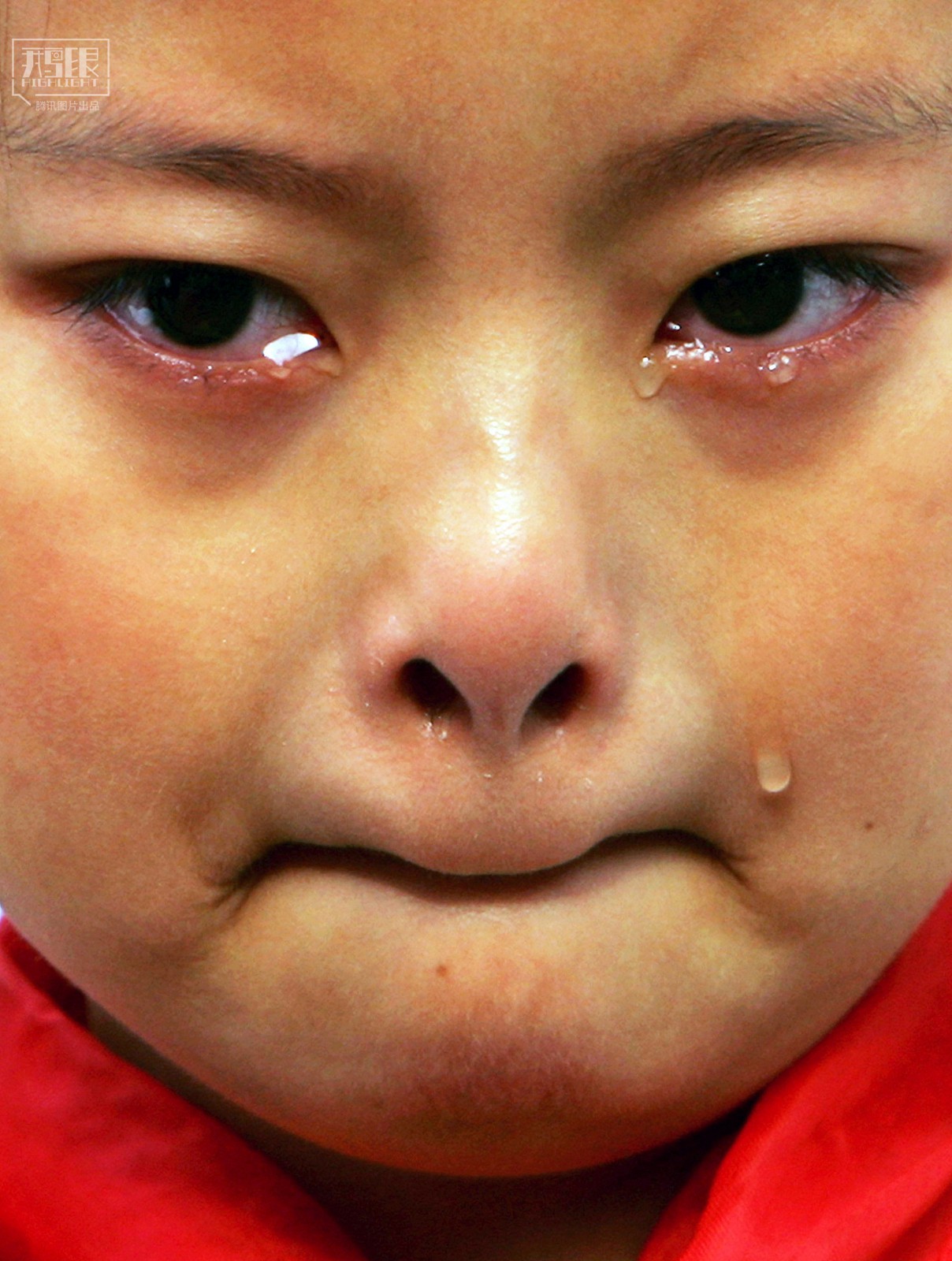 Những hình ảnh tang thương, không thể nào quên đối với người dân Tứ Xuyên trong cơn đại địa chấn 10 năm trước