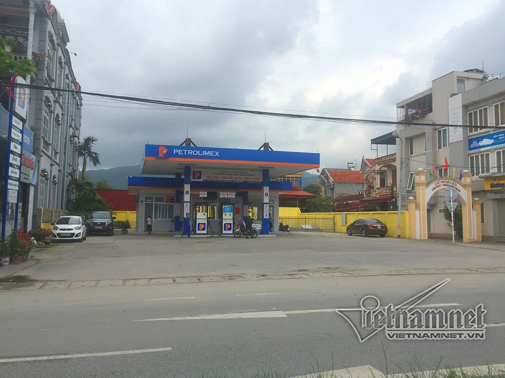 Lý do không ngờ nhân viên cây xăng bị đánh tóe máu mồm