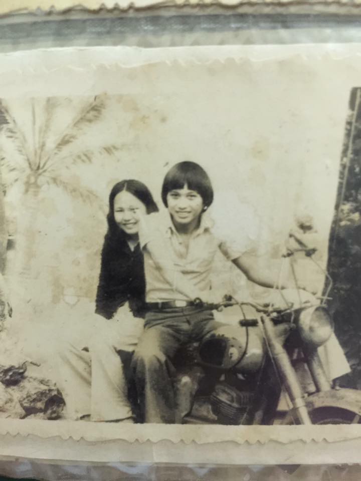 Hội Rich Kids thập niên 90 sáng nhất hôm nay: Ai cũng phối đồ đi trước thời đại, khoe cả dàn mô tô xịn sò