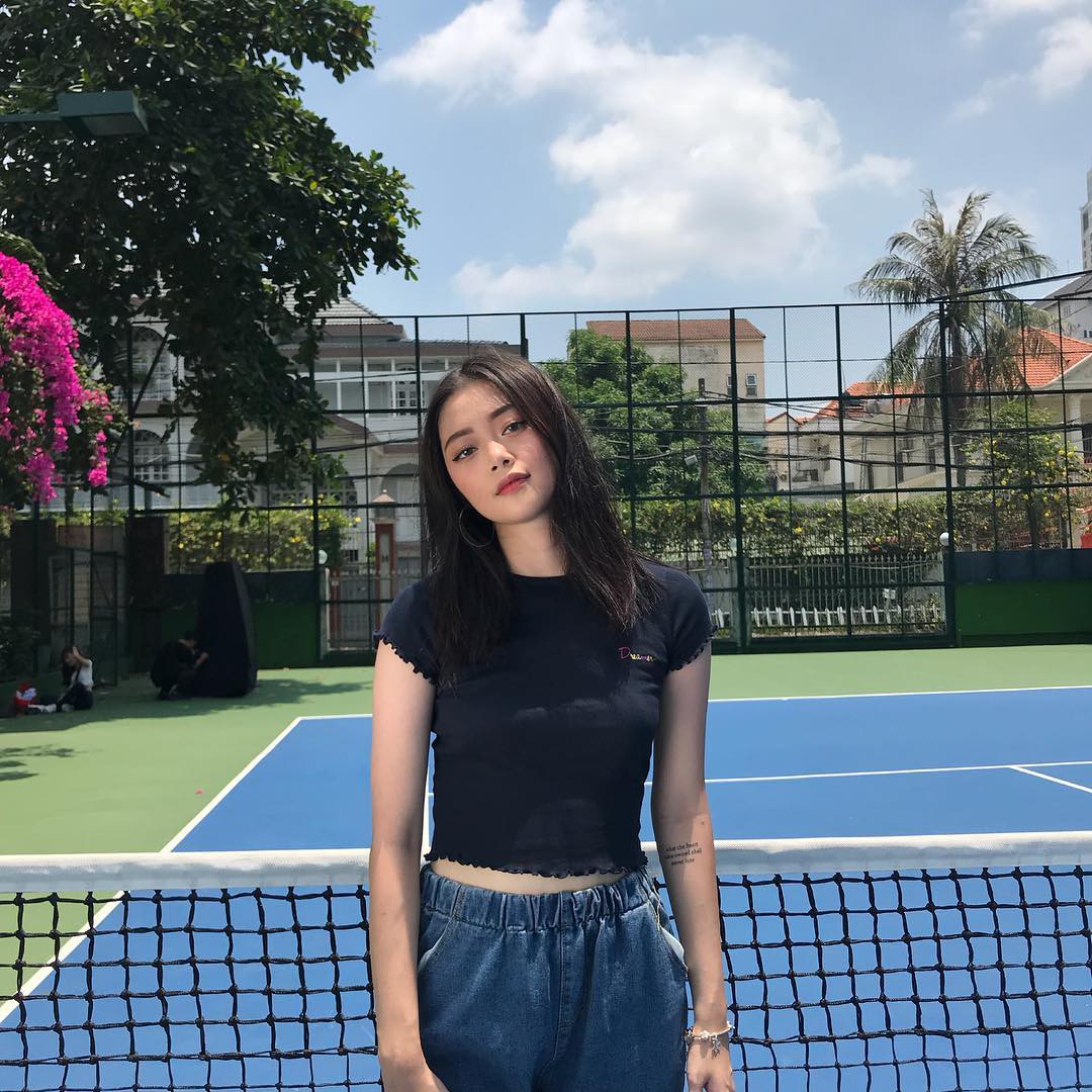 Nhân tố mới của làng lookbook Sài Gòn: Cao 1m68, thần thái sang chảnh có thừa