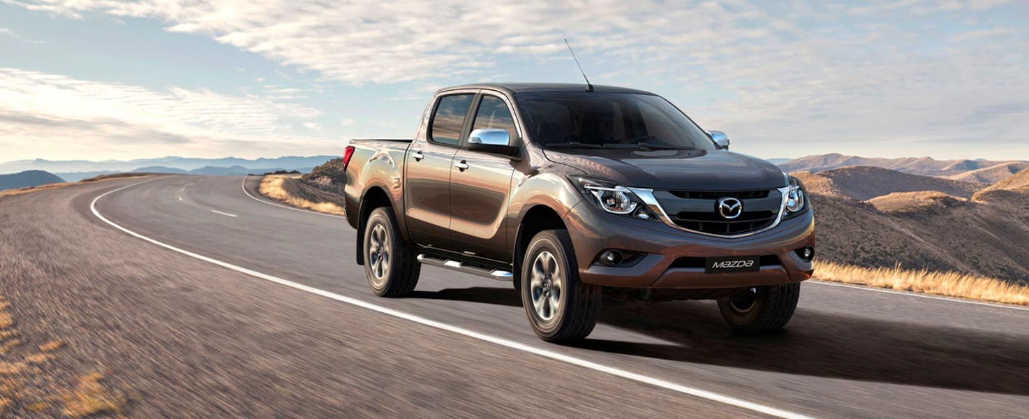 Mazda BT-50 vượt ông vua Ford Ranger trở thành bán tải bán chạy nhất Việt Nam