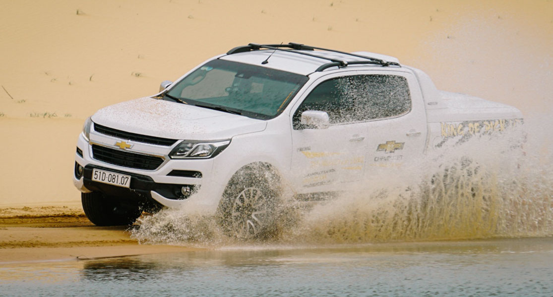 Mazda BT-50 vượt ông vua Ford Ranger trở thành bán tải bán chạy nhất Việt Nam