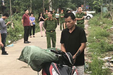 Truy lùng gã đàn ông giết hại nam sinh viên vứt xác phi tang rồi chạy trốn 1.600 cây số Truy lùng gã đàn ông giết hại nam sinh viên vứt xác phi tang rồi chạy trốn 1.600 cây số