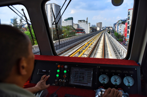 Bộ trưởng Giao thông: Đường sắt Cát Linh - Hà Đông êm hơn đường sắt quốc gia