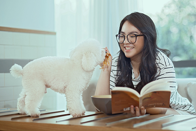 Hiền Thục đọ vẻ tươi trẻ với con gái 16 tuổi Hiền Thục đọ vẻ tươi trẻ với con gái 16 tuổi