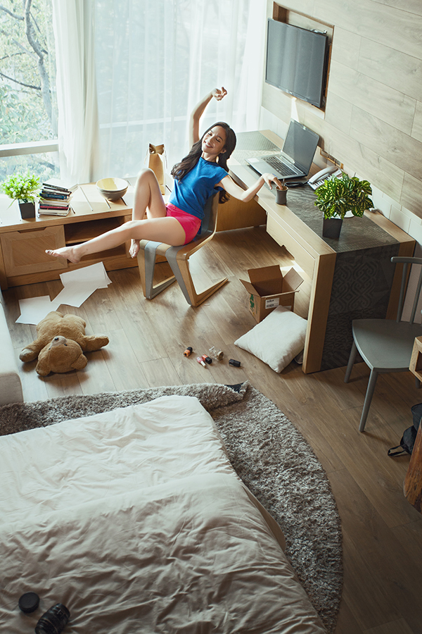 Hiền Thục đọ vẻ tươi trẻ với con gái 16 tuổi