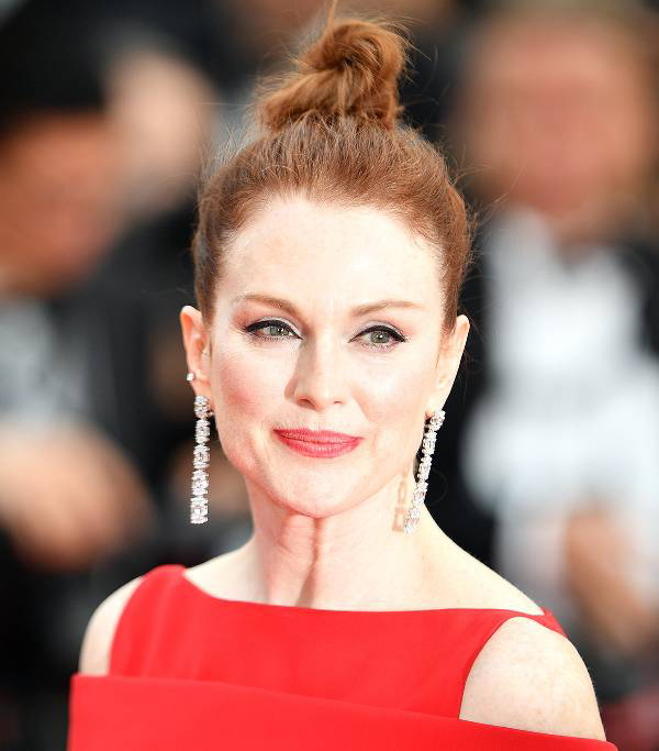 10 mỹ nhân trang điểm ấn tượng tại Cannes 2018