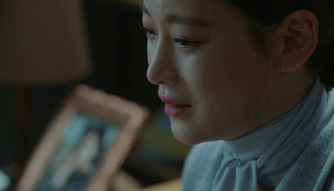 Chiếc bao cao su đã dùng trong ô tô của chồng và sự thật không thể tưởng tượng phía sau