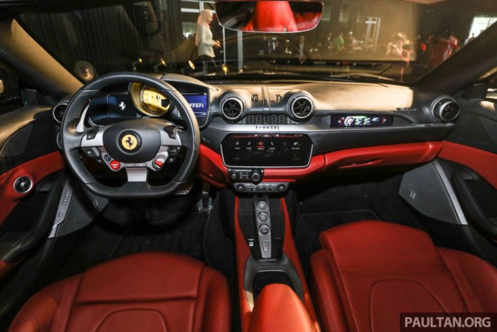 Siêu xe Ferrari Portofino trình làng tại Malaysia, giá từ 5,46 tỷ đồng