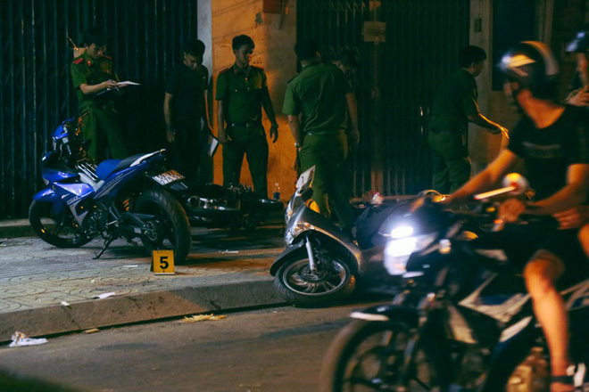Hiện trường vụ án mạng kinh hoàng trên đường CMT8 khiến 6 hiệp sĩ đường phố bị băng cướp đâm thương vong