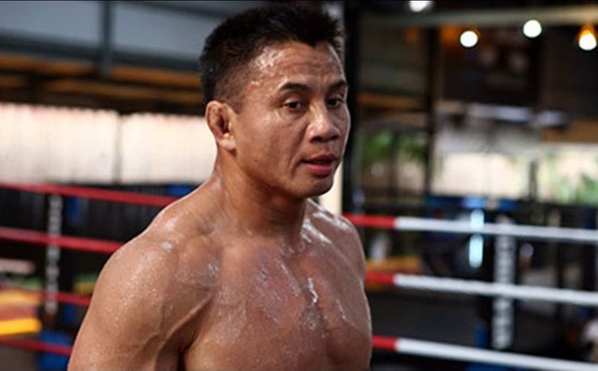 Nóng: Flores tố Cung Lê đạo đức giả, chính thức gửi lời thách đấu