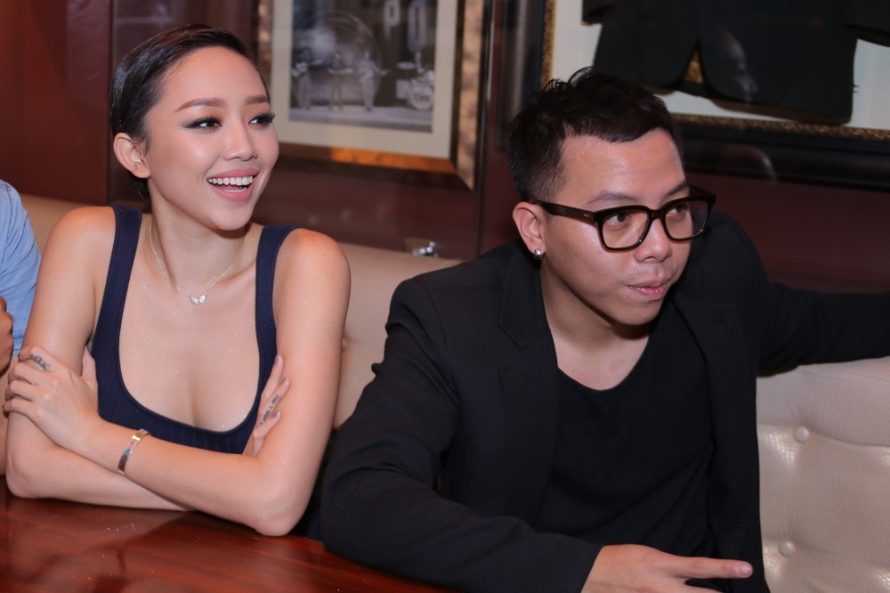 Hoàng Touliver đón sinh nhật cùng Tóc Tiên, gương vỡ lại lành sau chia tay?