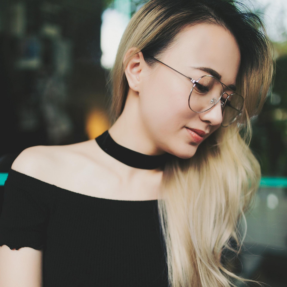 Bé Xuân Nghi - cô bé đen nhẻm thành nhan sắc Tây ở tuổi 24