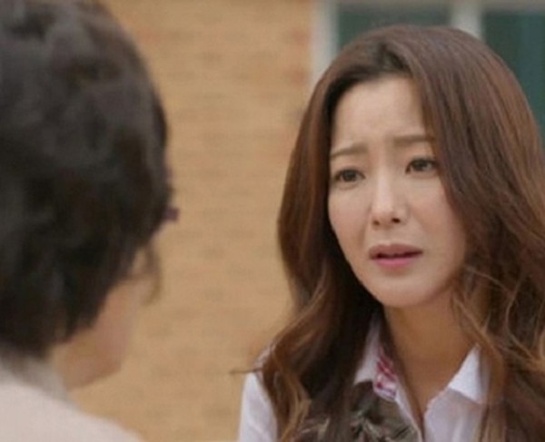 Biết mẹ chồng không ưa mình, nhưng thật không ngờ bà lại dạy con tôi gọi nhân tình của chồng là mẹ