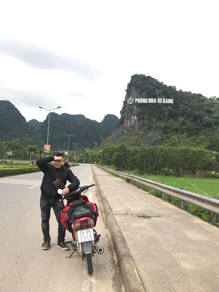Sau chầu nhậu, anh shipper cùng bạn lạc từ Hà Nội vào Cà Mau rồi sau đó ở lại Sài Gòn không về nữa Sau chầu nhậu, anh shipper cùng bạn lạc từ Hà Nội vào Cà Mau rồi sau đó ở lại Sài Gòn không về nữa
