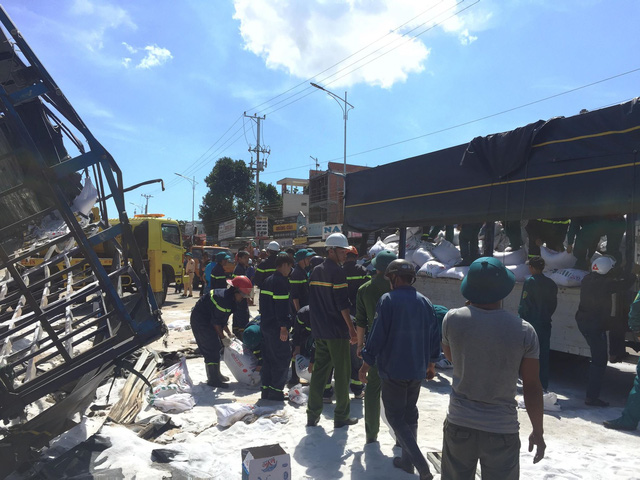 Xe tải tông chết 5 người trên quốc lộ 20 chạy tốc độ gần 100km/h