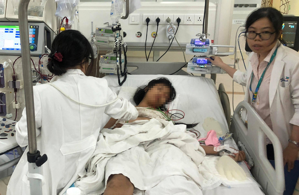 Hai em bé tự vẫn vì bị nghi oan trộm điện thoại