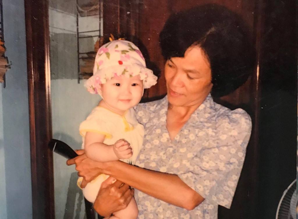 Hoa khôi Ngoại giao 2018 đã dậy thì thành công thế nào?