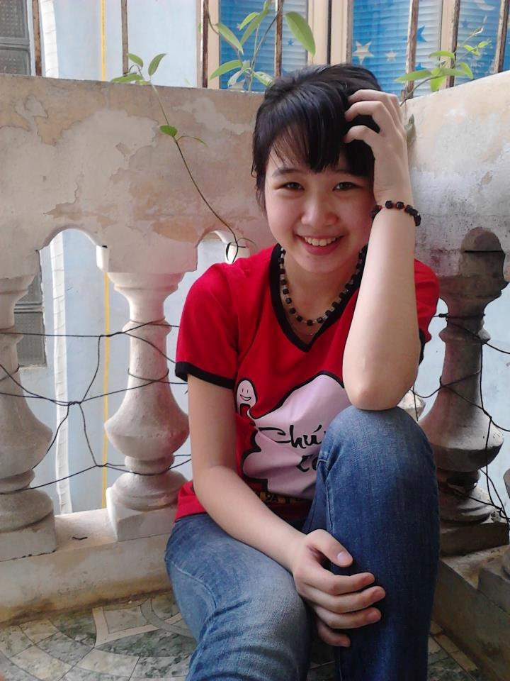 Hoa khôi Ngoại giao 2018 đã dậy thì thành công thế nào?