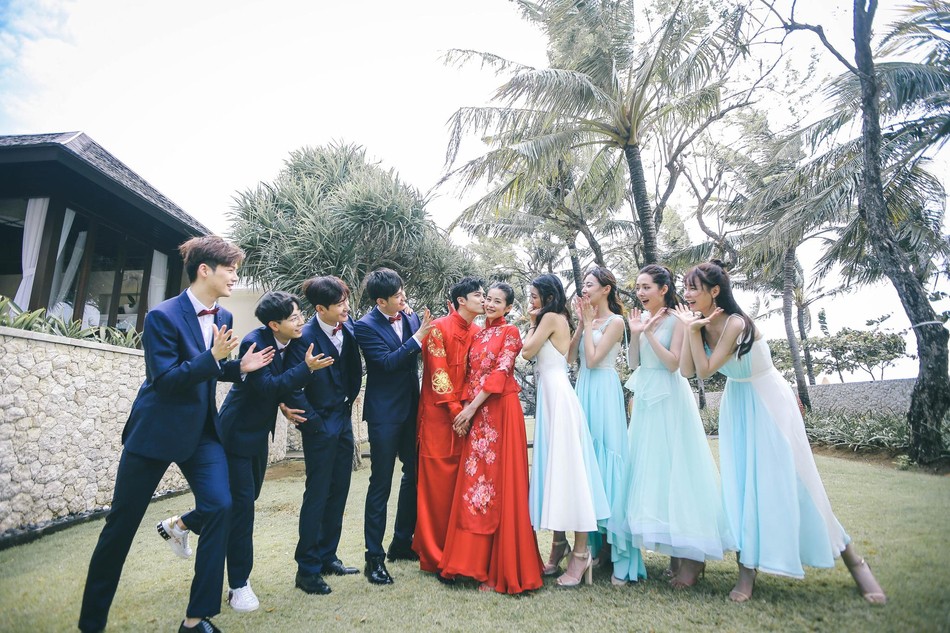Đám cưới hot của Cbiz hôm nay: Tình địch của Dương Mịch lên xe hoa với đồng nghiệp sau 3 tháng sinh con Đám cưới hot của Cbiz hôm nay: Tình địch của Dương Mịch lên xe hoa với đồng nghiệp sau 3 tháng sinh con