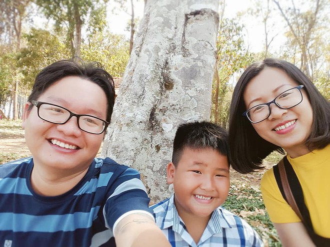 Câu nói ngây ngô của con trẻ và câu chuyện tìm hạnh phúc của mẹ đơn thân với chàng trai tân kém 6 tuổi