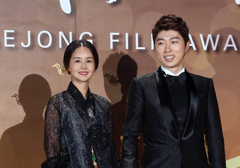 Chấn động: Sao nữ Chuyện tình Paris kể chuyện đau ruột thừa nhưng lại bị cắt nửa buồng trứng