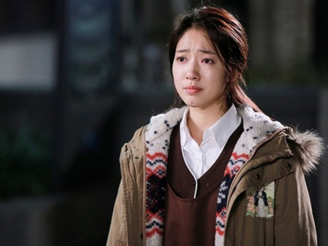 Chuyển tới nhà anh chồng và bị gạ tình thô thiển, tôi đứng giữa thế tiến thoái lưỡng nan không biết phải làm sao