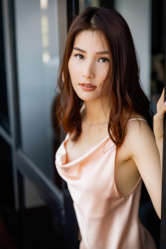 Diễm My 9x gợi ý chọn váy ngủ hợp mùa