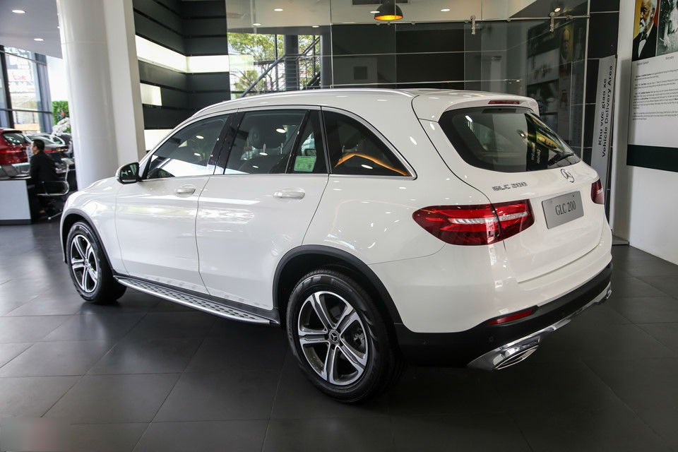 Chi tiết Mercedes-Benz GLC 200 bán sớm ở VN, giá hơn 1,6 tỷ đồng
