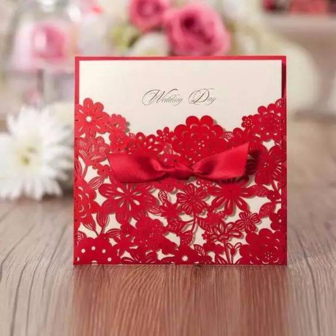 Bạn cũ từ lớp 1, chưa bao giờ liên lạc vẫn mời cưới như thể thân thiết lắm