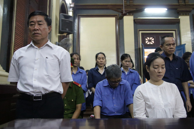 Đại gia một thời Phạm Công Danh sốc khi biết âm mưu một tên bắn 2 đích của bà Hứa Thị Phấn