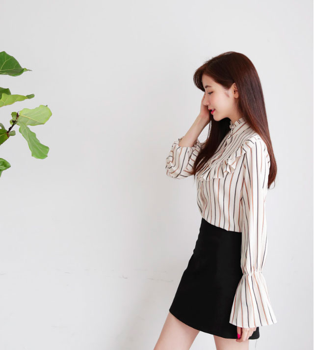 Muốn dáng mảnh mai cao ráo tức thì, bạn chỉ cần diện đồ kẻ sọc là xong ngay!